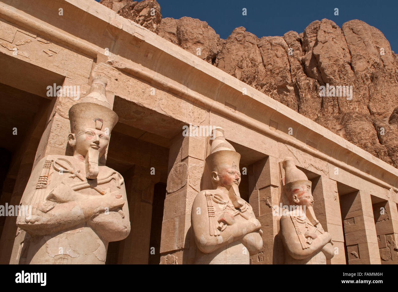 statue-di-osiride-di-hatshepsut-immagini-e-fotografie-stock-ad-alta