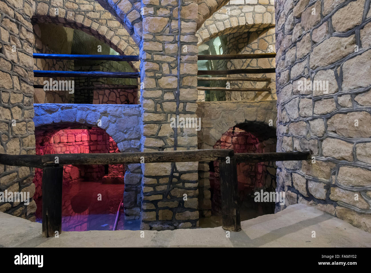 Undergroulnd ponti e riflessioni, Kariz, Kish Island, Iran Foto Stock