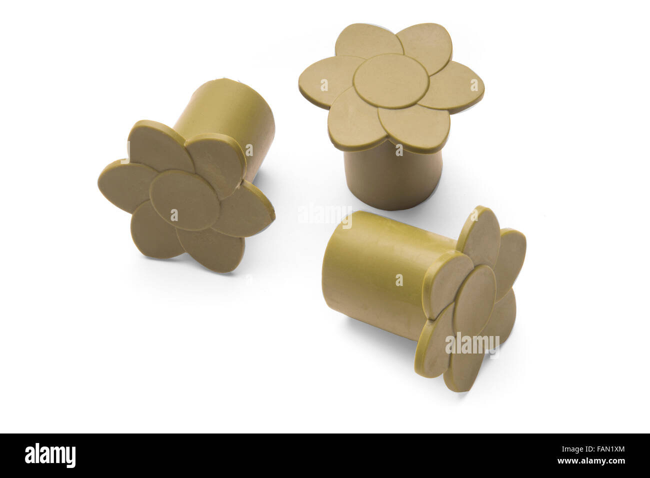 Toppa Garden cane Eye Protection Caps su bianco con ombra Foto Stock