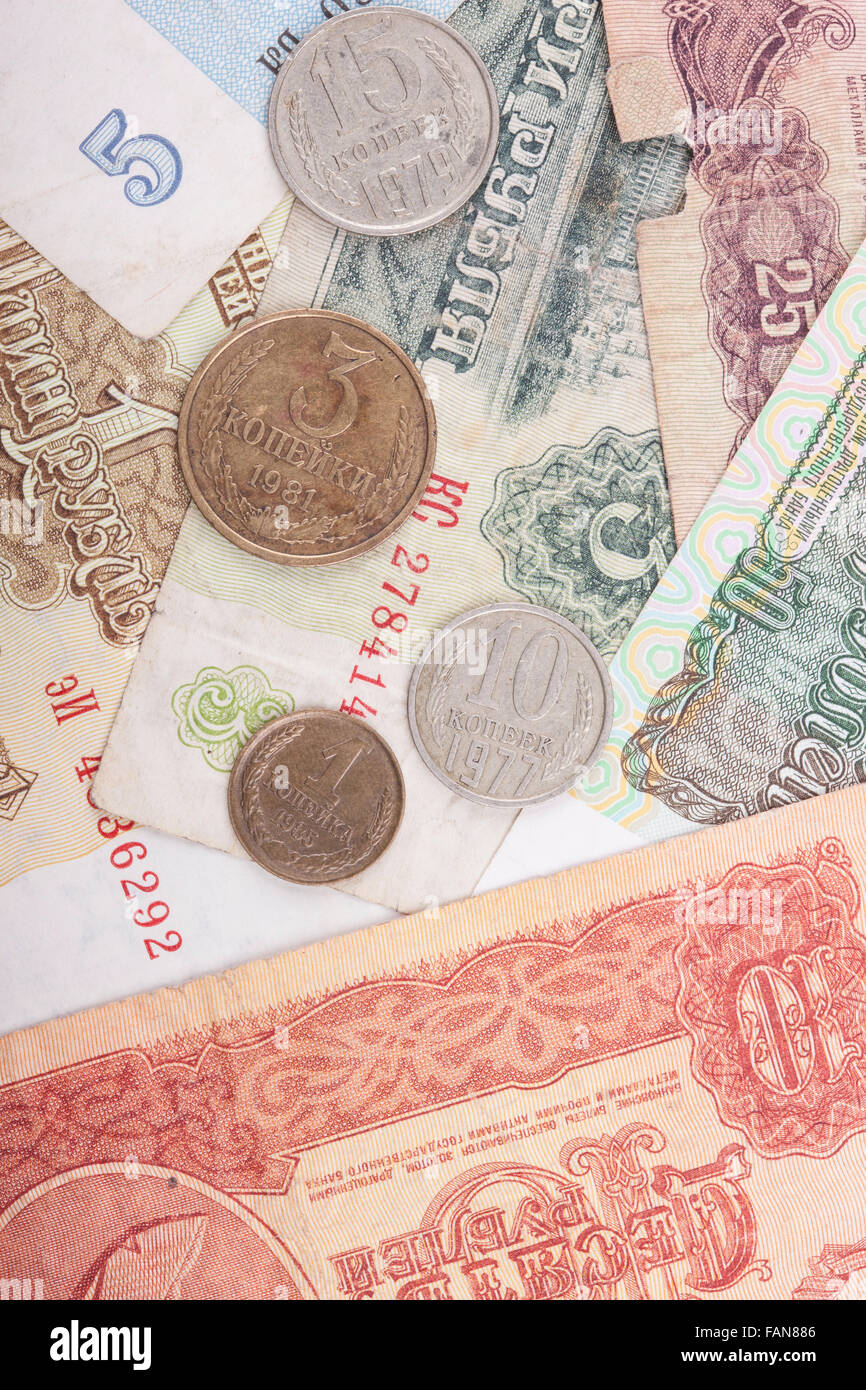 Le banconote e le monete in euro obsoleto rubli moneta dell'Unione Sovietica Foto Stock