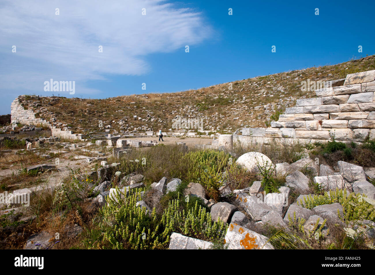 Griechenland, Kykladen, Mykonos, Delos, teatro. Delos guerra in der Antike eine blühende und durch das dortige Apollonheiligtum fü Foto Stock