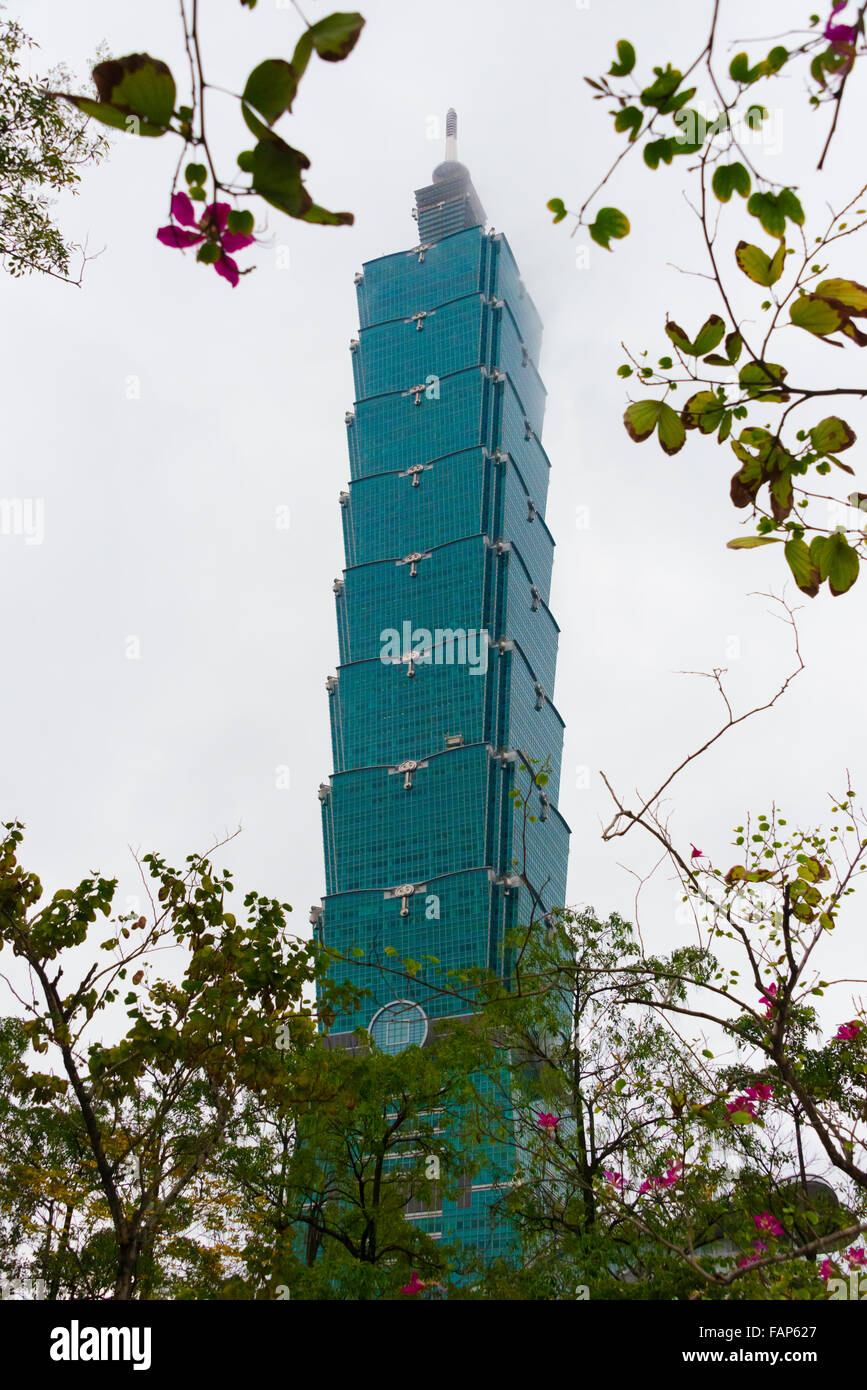 Taipei 101, precedentemente noto come il Taipei World Financial Center, Taipei, Taiwan Foto Stock
