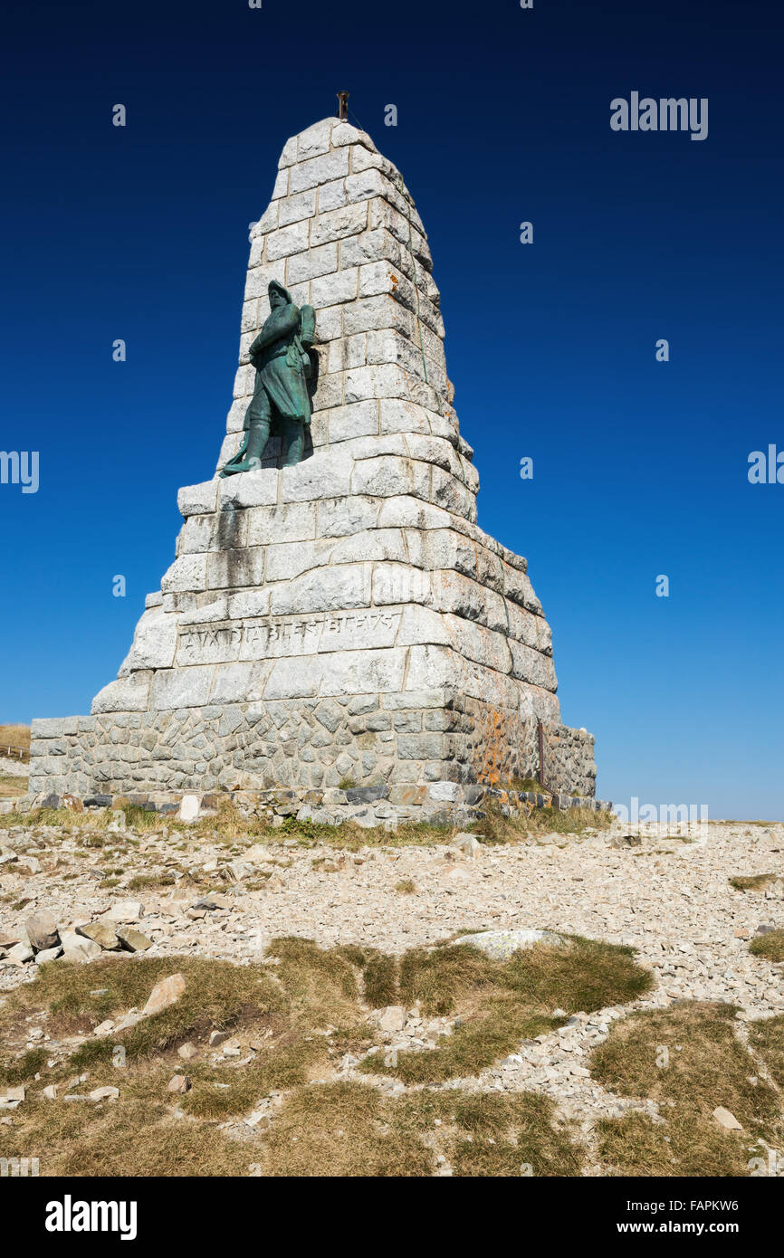 Monumento dedicato al "Blue Devils" vicino alla vetta del Grand Ballon Foto Stock