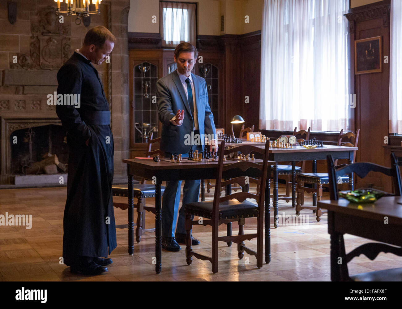 Pedina sacrificio è un 2014 American Biographical film di fiction. Esso è basato sulla vera storia di Bobby Fischer sfida Boris Spassky su 1972 World Chess Championship in Islanda durante la Guerra fredda e la sua discesa nella follia. Questa fotografia è per il solo uso editoriale ed è il copyright del film company e/o il fotografo assegnato dal film o società di produzione e può essere riprodotto solo da pubblicazioni in congiunzione con la promozione del film di cui sopra. Un credito per il film company è richiesto. Il fotografo deve anche essere accreditato quando noto. Foto Stock