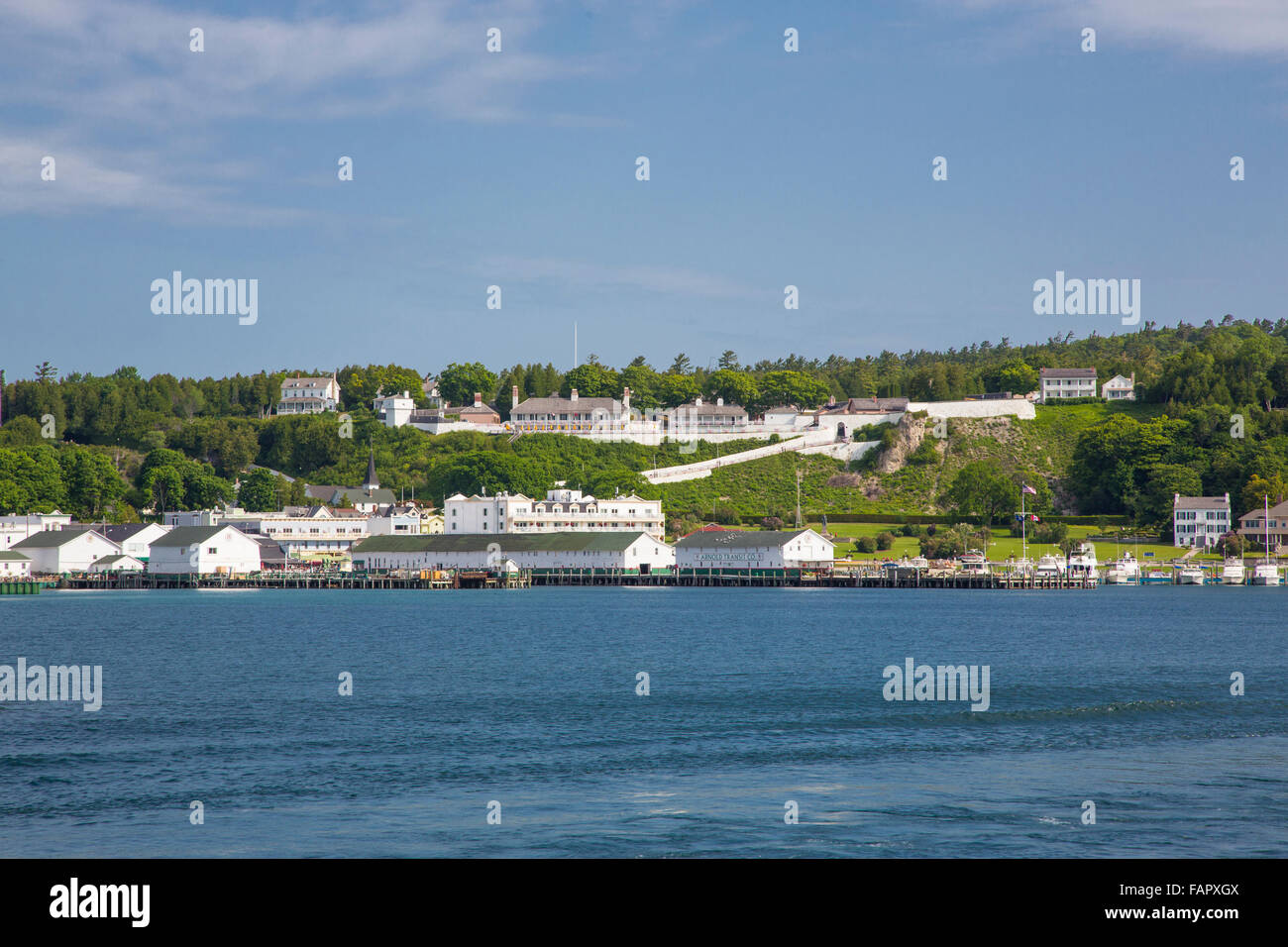 Fort Mackinac sopra la città di villeggiatura sull isola di Mackinac Michigan Foto Stock