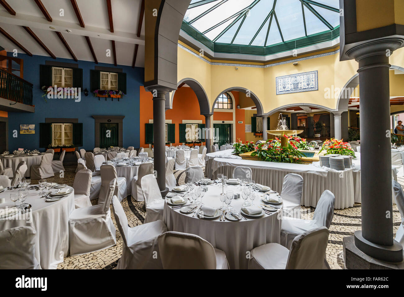Madeira - Pestana Miramar Hotel, Funchal, il Bar Fonte funzione e sala da pranzo. Foto Stock
