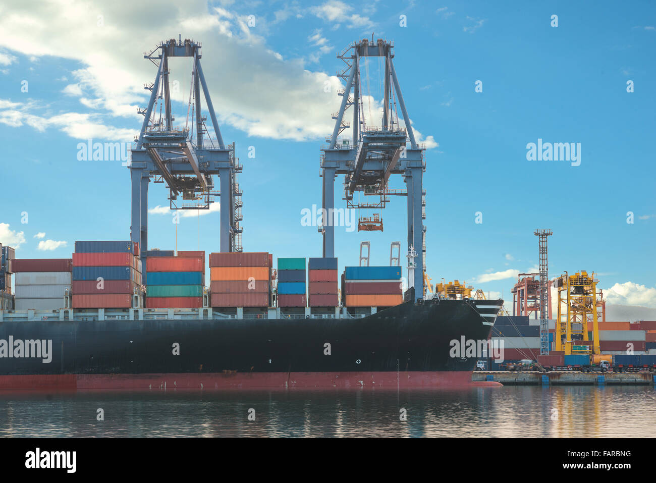 Singapore terminale cargo,uno dei porti più trafficati del mondo, Singapore. Foto Stock