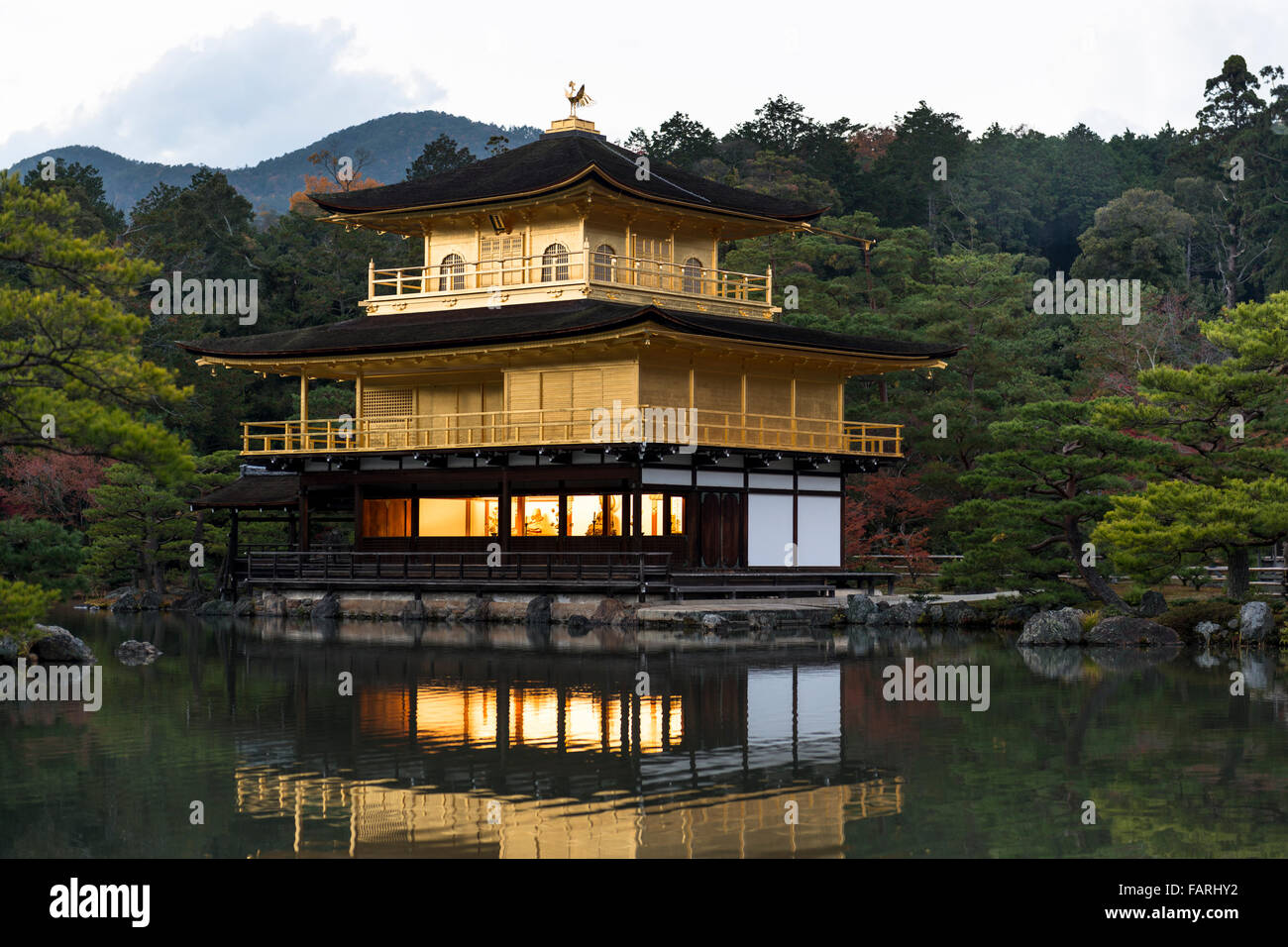Kinkaku-ji Tempio del Padiglione Dorato, Kyoto, Giappone Foto Stock