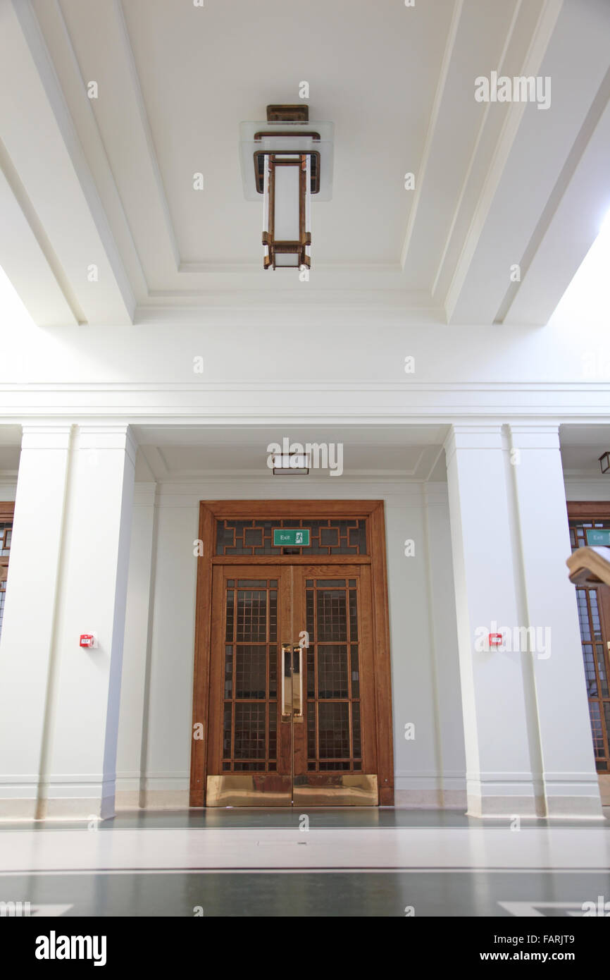Interno del rinnovato recentemente Assembly Hall a Hackney Town Hall di Londra. Un ottimo esempio di 1930s interni in stile art deco Foto Stock