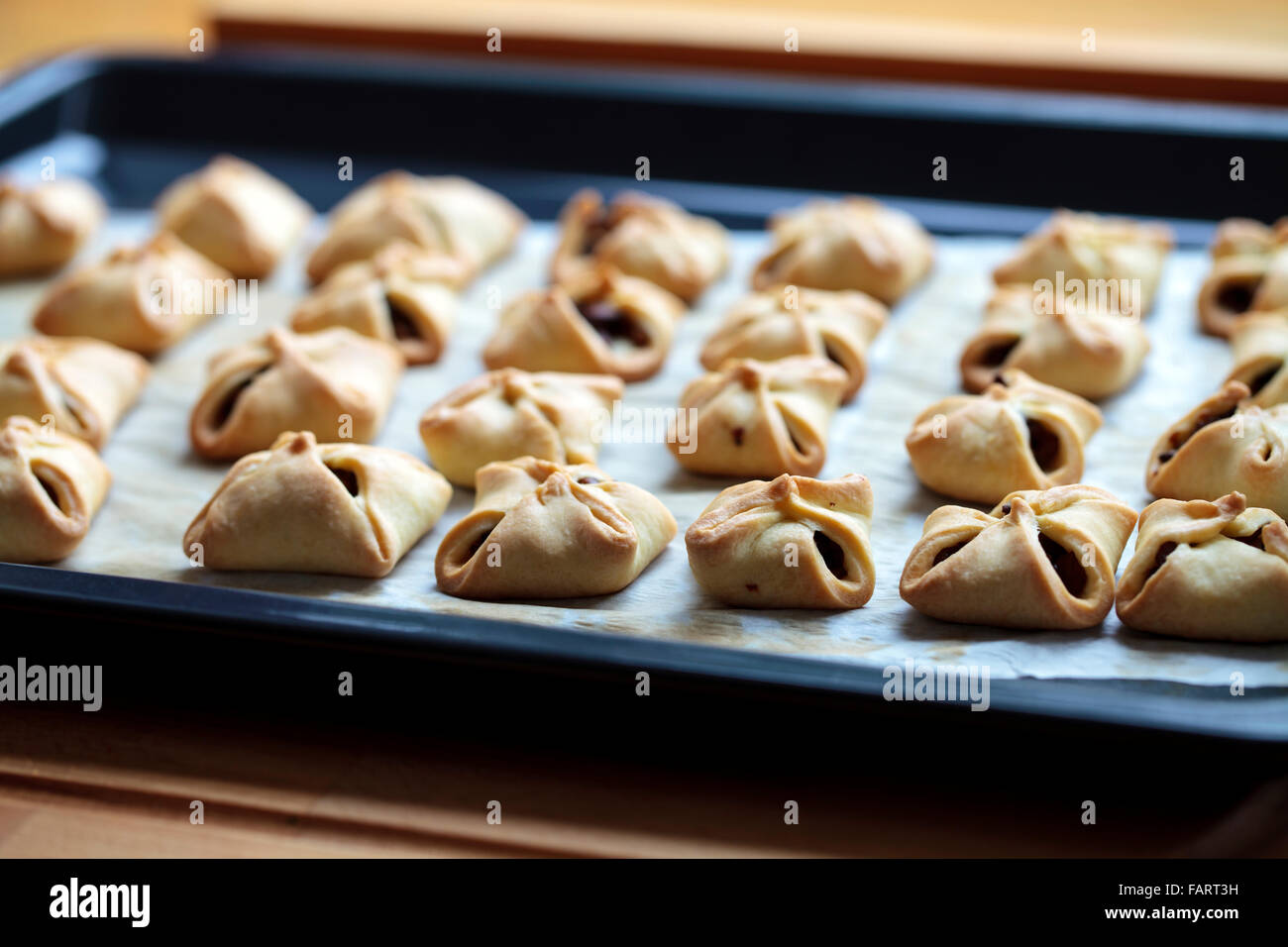 I pacchi di pasta con funghi Foto Stock