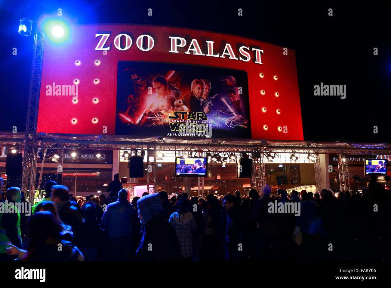 Impressionen - Deutschlandpremiere des Spielfilms 'Star Wars 7 - Das Erwachen der Macht', Zoopalast, 16. Dezember 2015, Berlino. Foto Stock