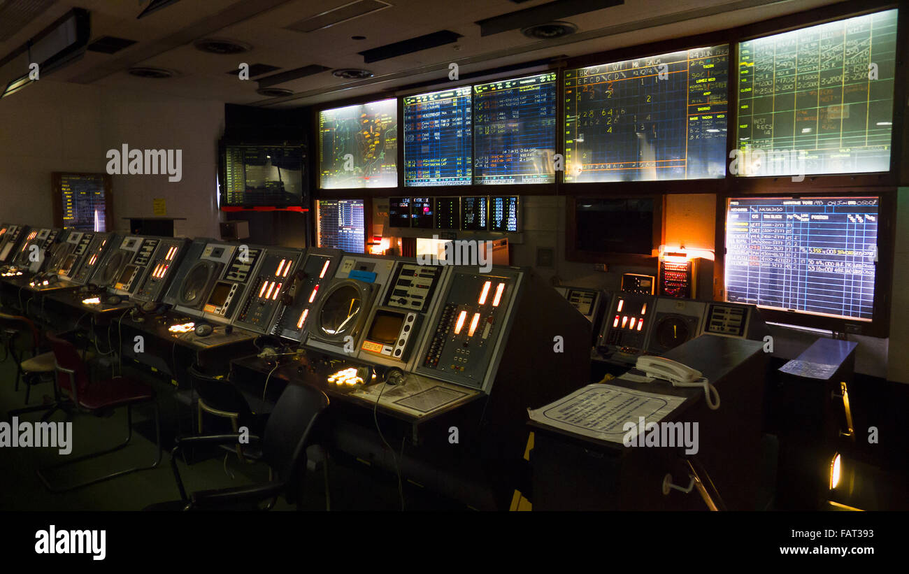 Il radar in sala di controllo prese a RAF Neatishead, Norfolk, RAF Air Defence Radar Museum. Foto Stock