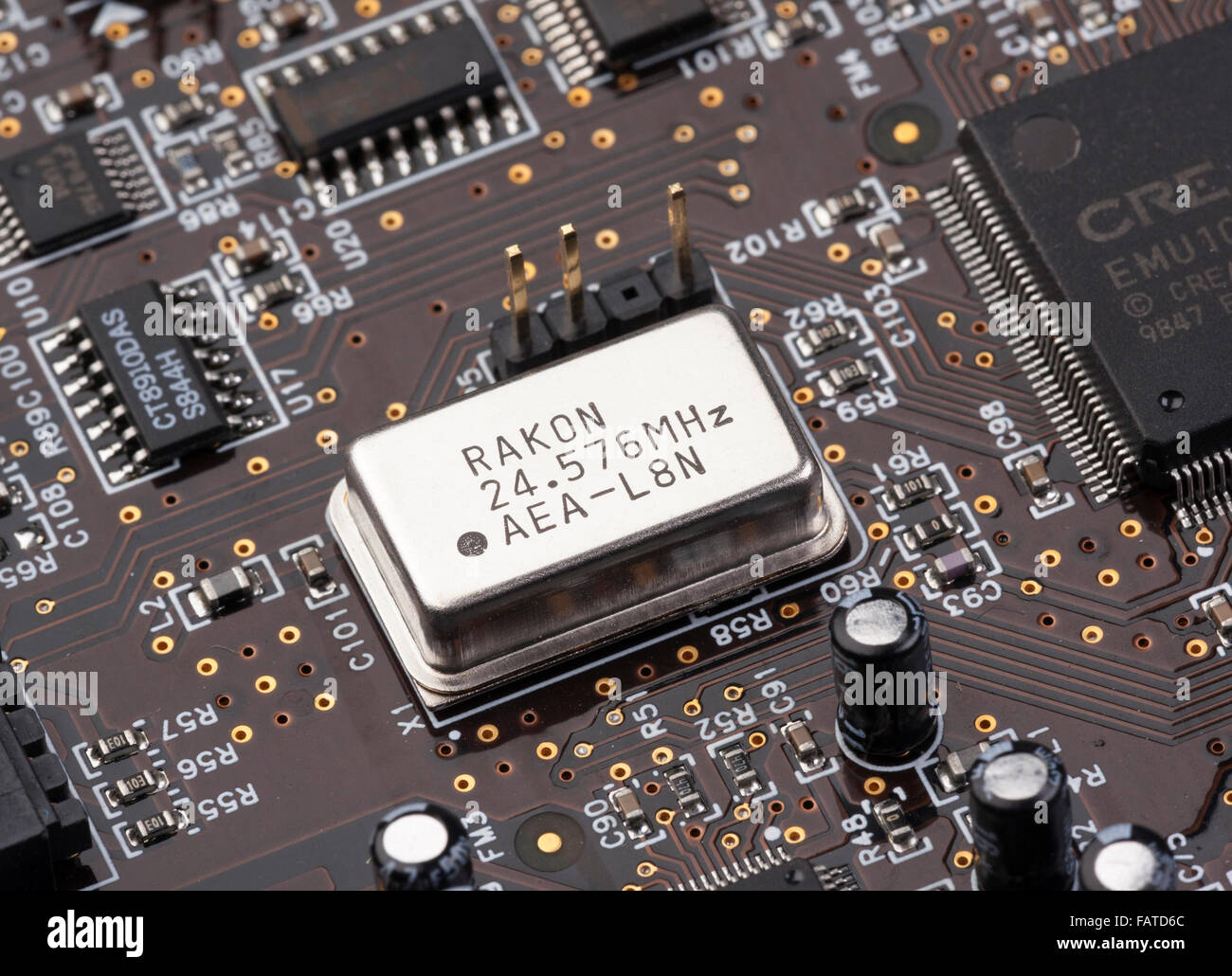 Oscillatore a cristalli di quarzo module Foto Stock
