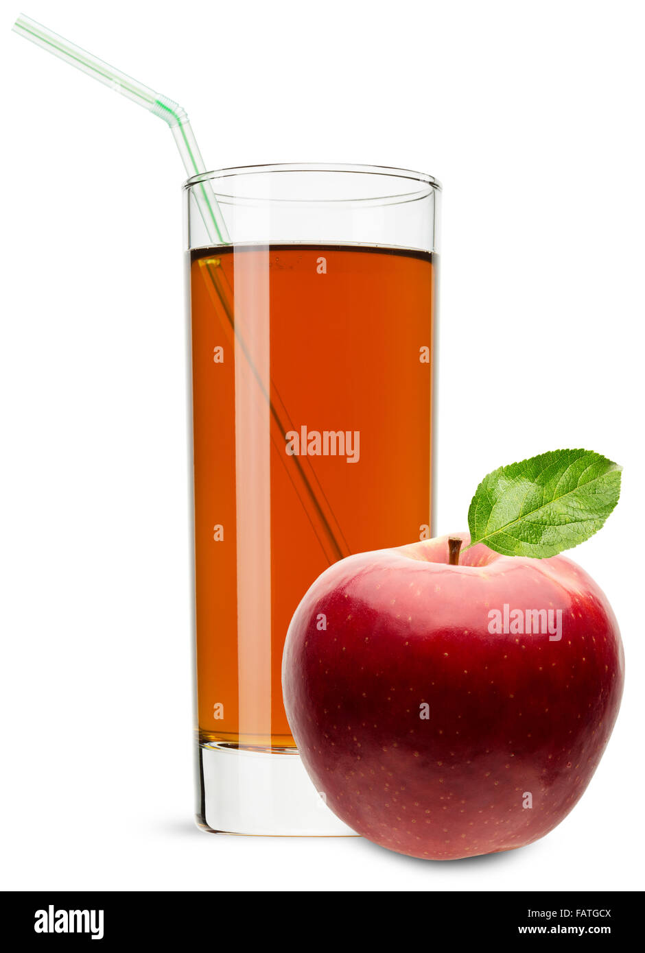 Bicchiere di succo di mela isolati su sfondo bianco. Foto Stock