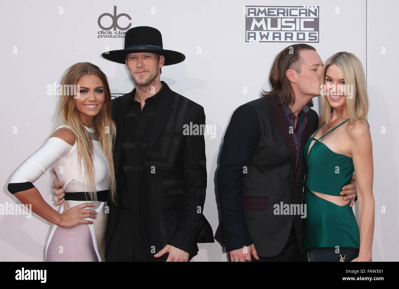 American Music Awards 2015 (AMA) - Arrivi con: Brittney Marie Cole, Brian Kelley, Tyler Hubbard, Hayley Stommel dove: Los Angeles, California, Stati Uniti quando: 22 Nov 2015 Foto Stock