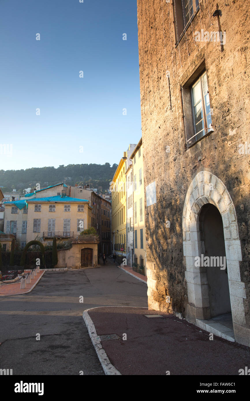 Grasse, XVI secolo Borgo considerata la capitale mondiale dei profumi, Provence-Alpes-Côte d'Azur, in Francia Foto Stock