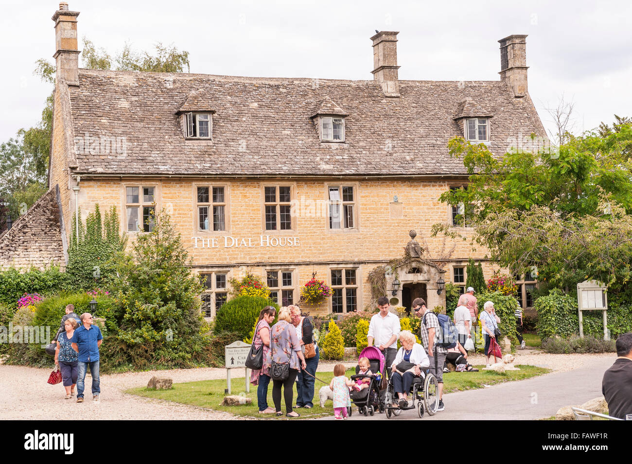 Dial House Hotel a Bourton-On-The-Water nel Gloucestershire , Inghilterra , Inghilterra , Regno Unito Foto Stock
