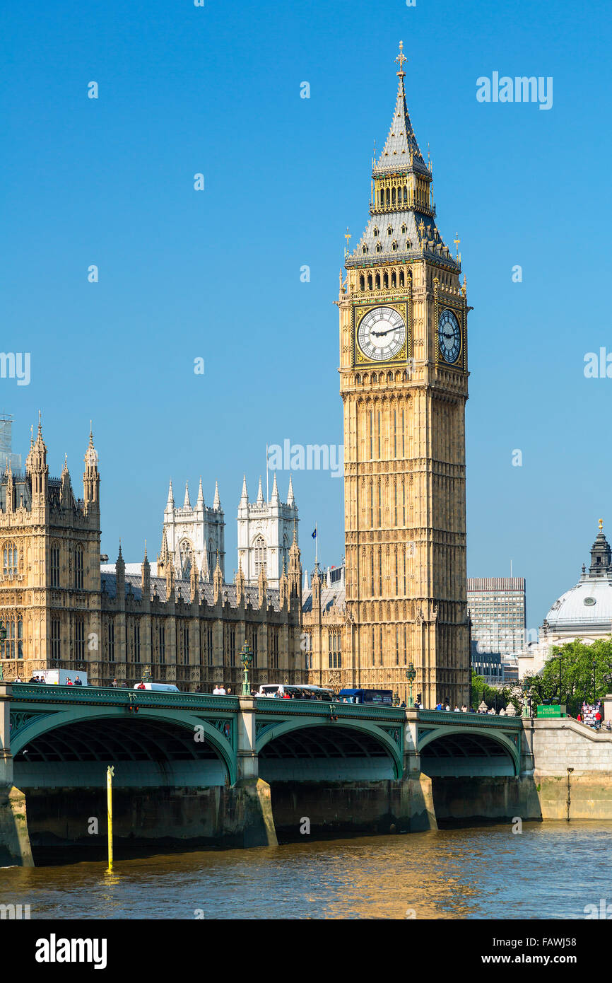 Londra, Big Ben Clock Tower e Westminster Bridge Foto Stock