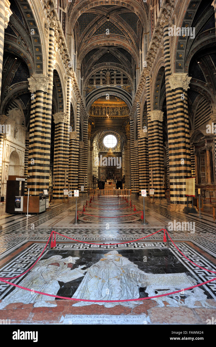 Italia, Toscana, Siena, interni della cattedrale Foto Stock