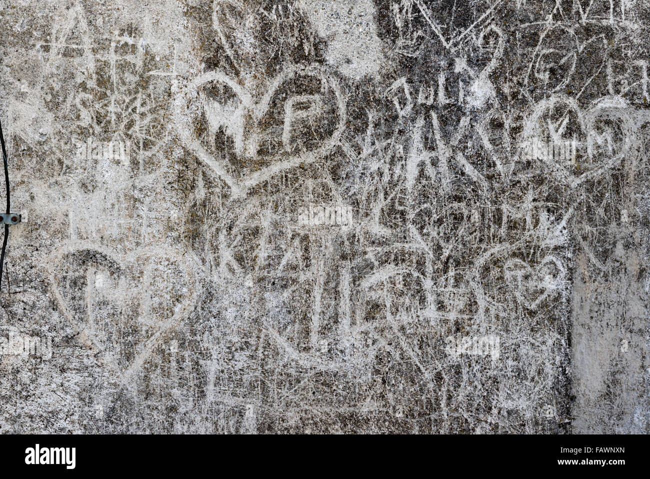 Graffiti, intagliato e lettere iniziali, Sabiona Abbazia, Klausen, Valle Isarco, Sud Tirolo, Alto Adige, Italia Foto Stock
