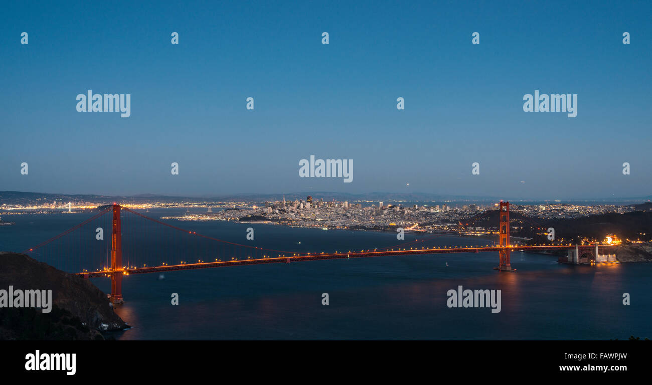 Golden Gate Bridge, notte, San Francisco, Stati Uniti d'America Foto Stock