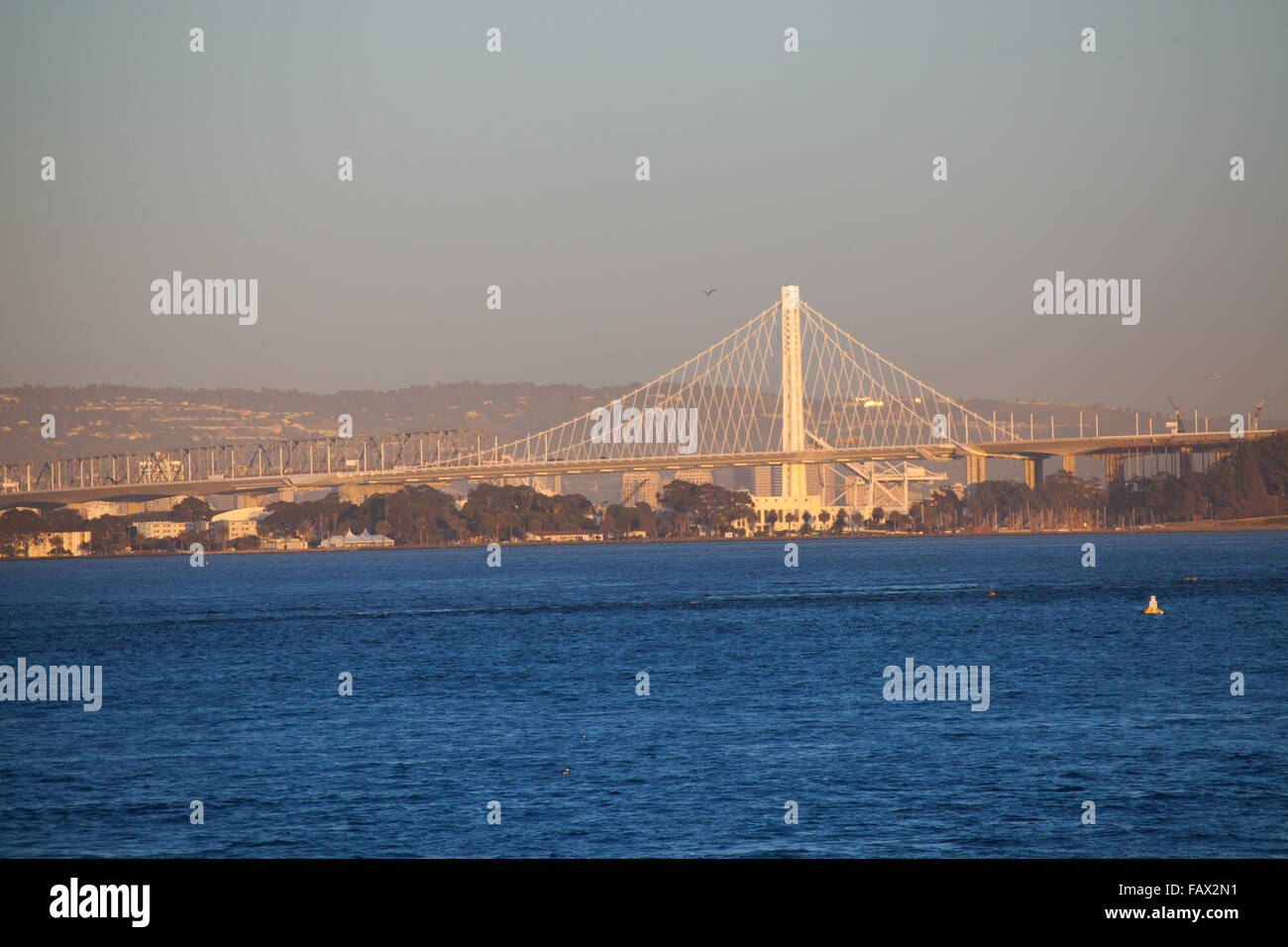 San Francisco e il Ponte della Baia Foto Stock
