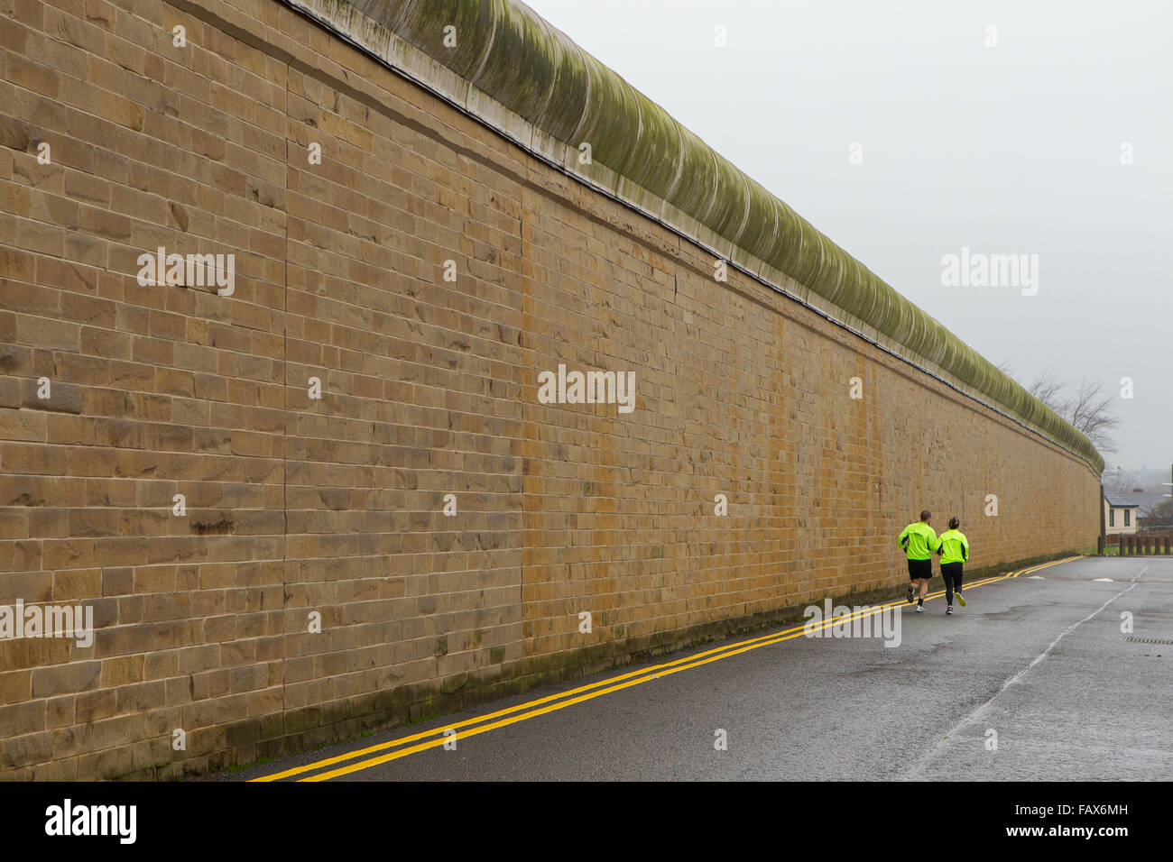 HMP Wakefield, sua maestà della prigione di Wakefield. Categoria di uomini del carcere Foto Stock