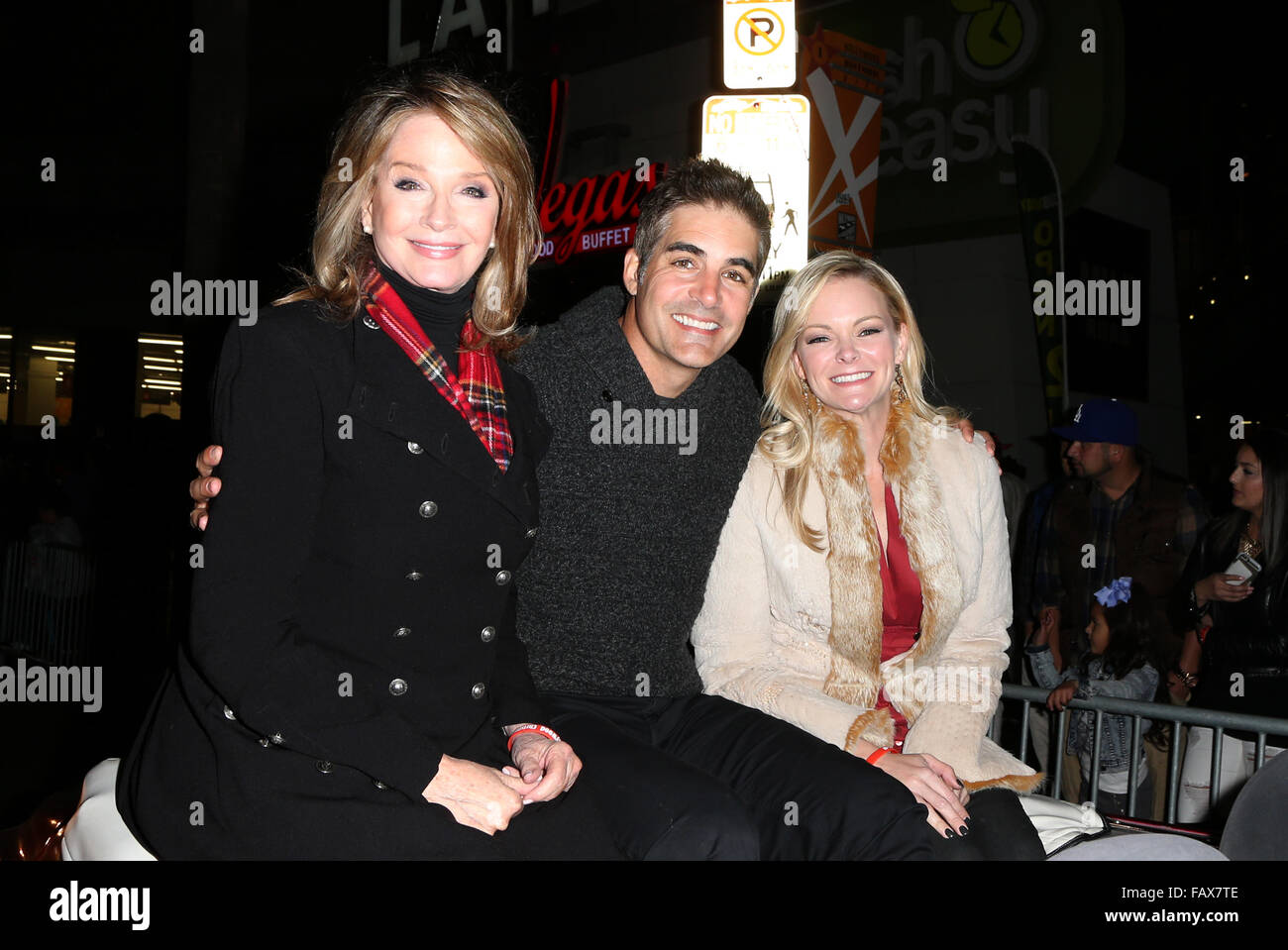 2015 Hollywood parata natalizia di scatti di auto dotate di: Deidre Hall, Galen Gering, Martha Madison dove: Hollywood, California, Stati Uniti quando: 30 Nov 2015 Foto Stock