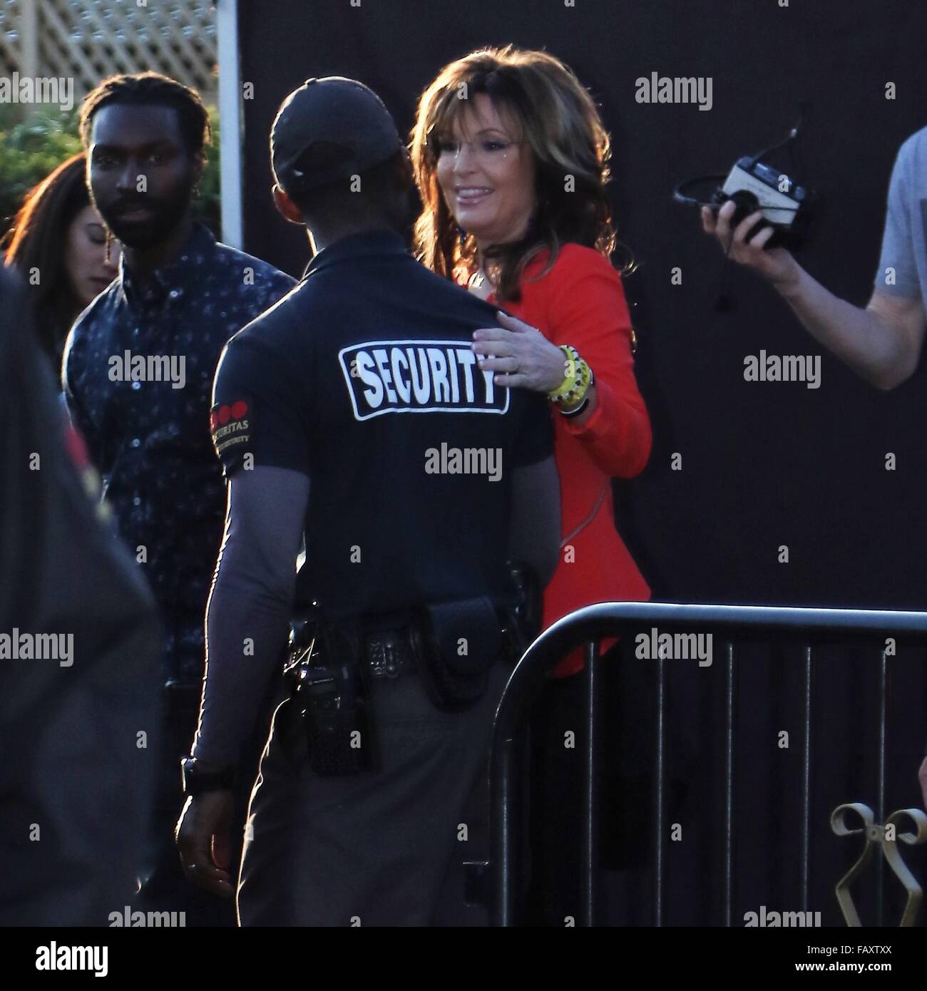 Sarah Palin presso gli Universal Studios di Hollywood per un aspetto su 'Extra' dotata di: Sarah Palin dove: Los Angeles, California, Stati Uniti quando: 04 Dic 2015 Foto Stock