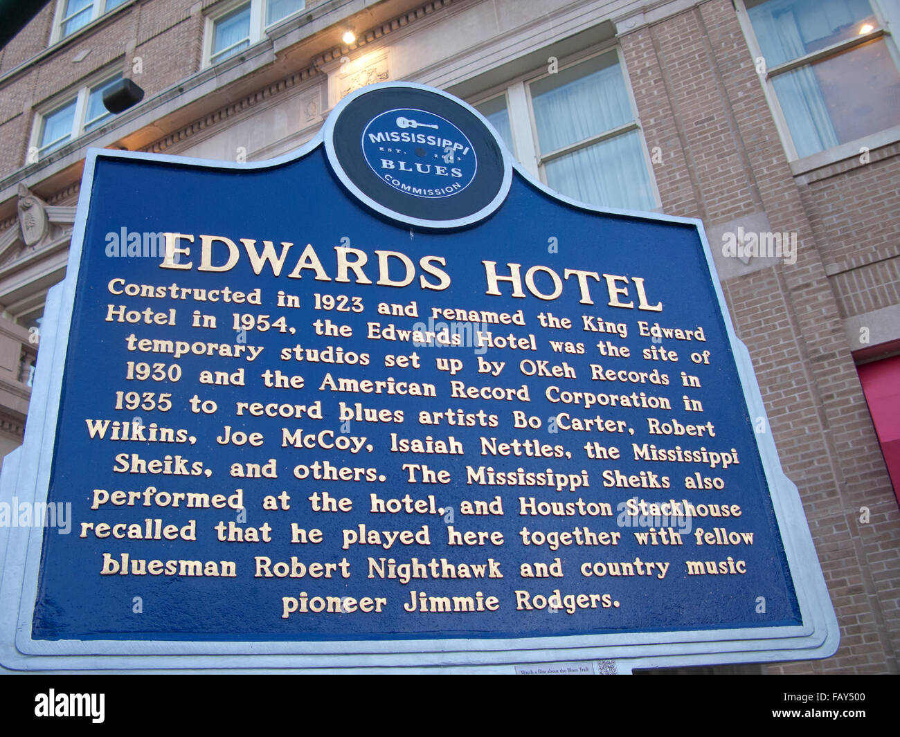 Segno a Edwards Hotel (ora l'Hilton Garden Inn) in Jackson, in Mississippi, che commemora il Mississippi Blues Trail Foto Stock