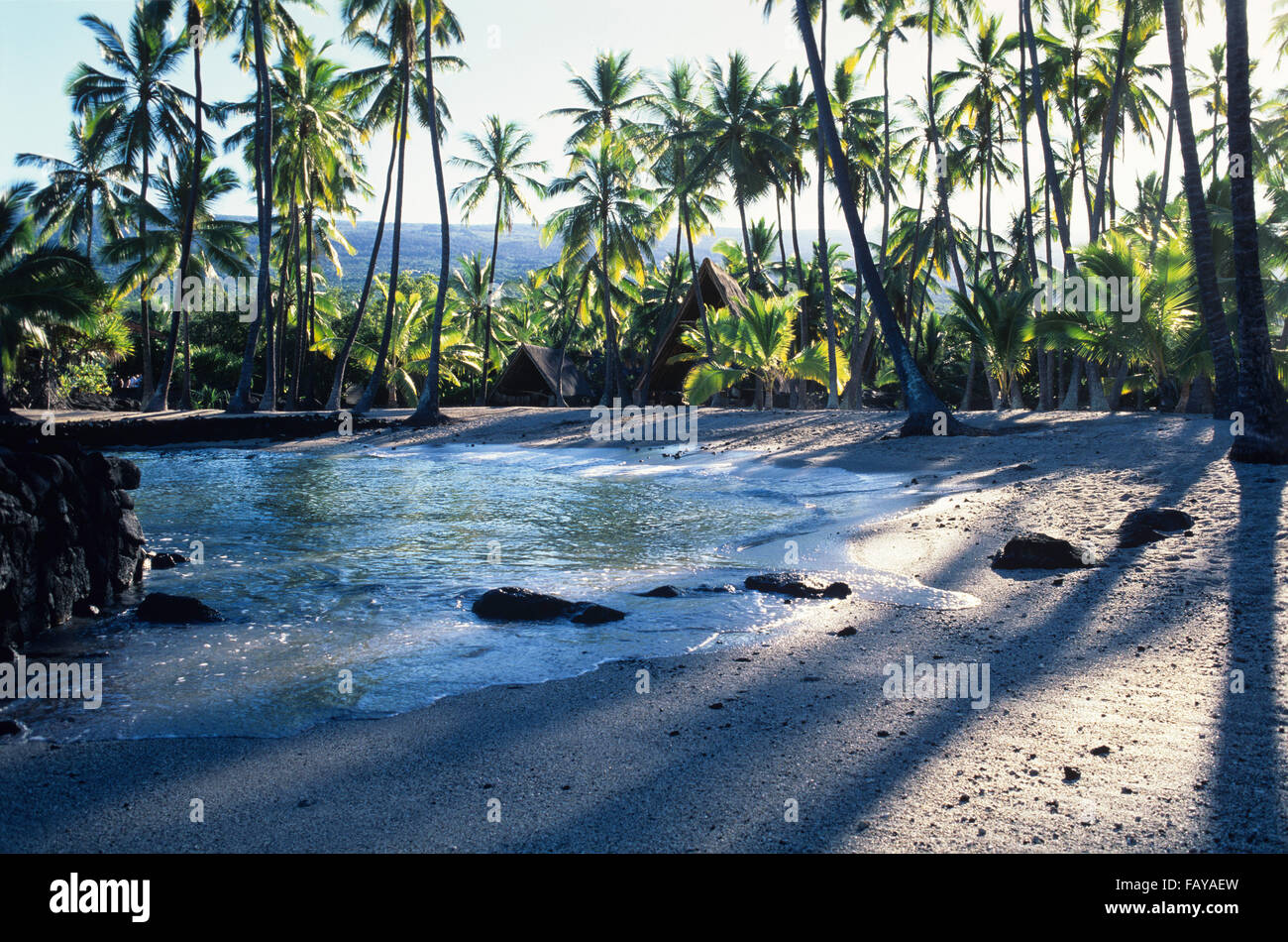 Big Island, Hawaii, Pu'uhonua o Honaunau National Historical Park, costruito da Kona Hawaiian Chief Kanuha, città di rifugio Foto Stock