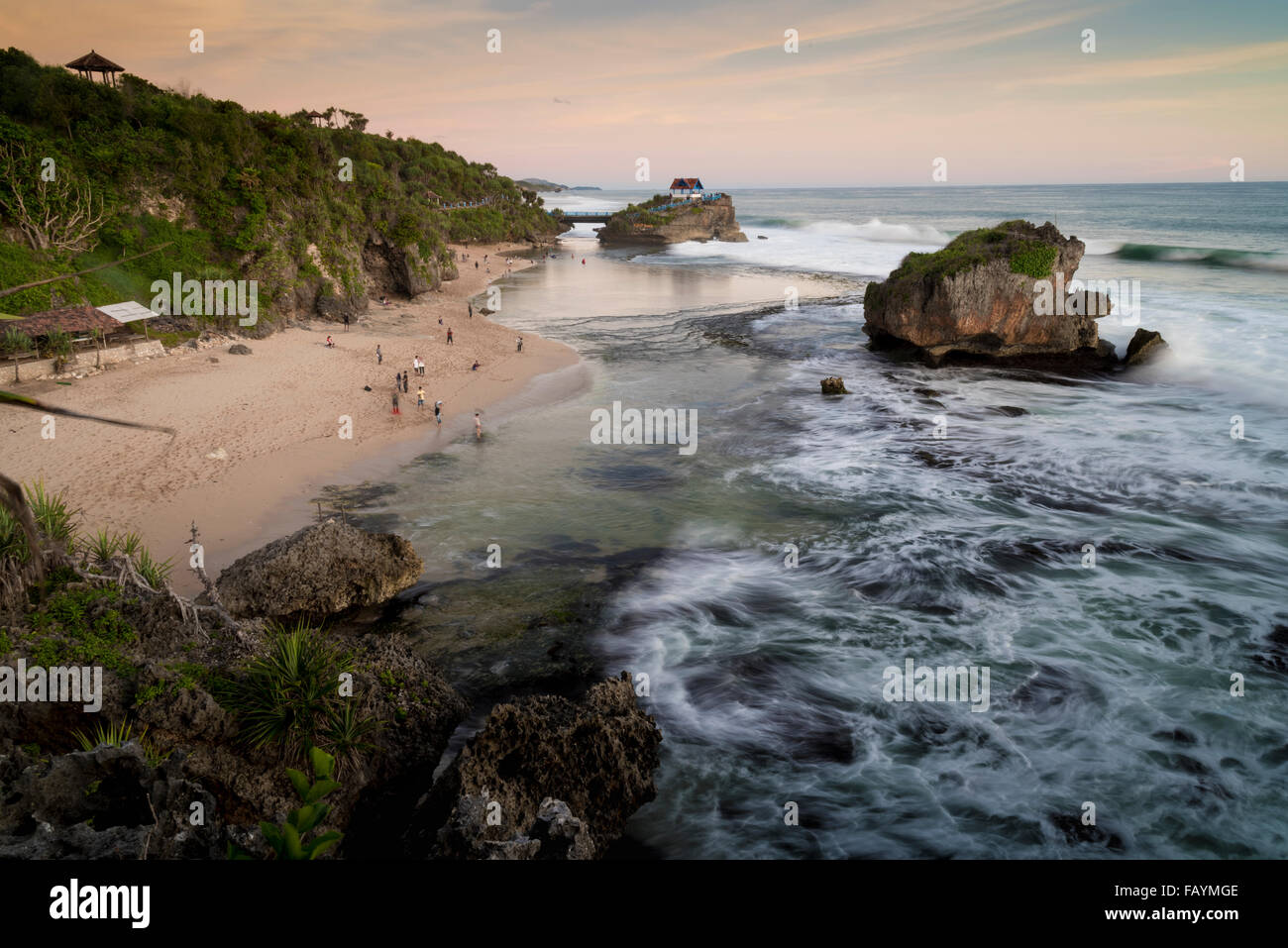 Centro turistico presso la spiaggia di Kukup nei pressi di Jogjakarta, Java, Indonesia Foto Stock