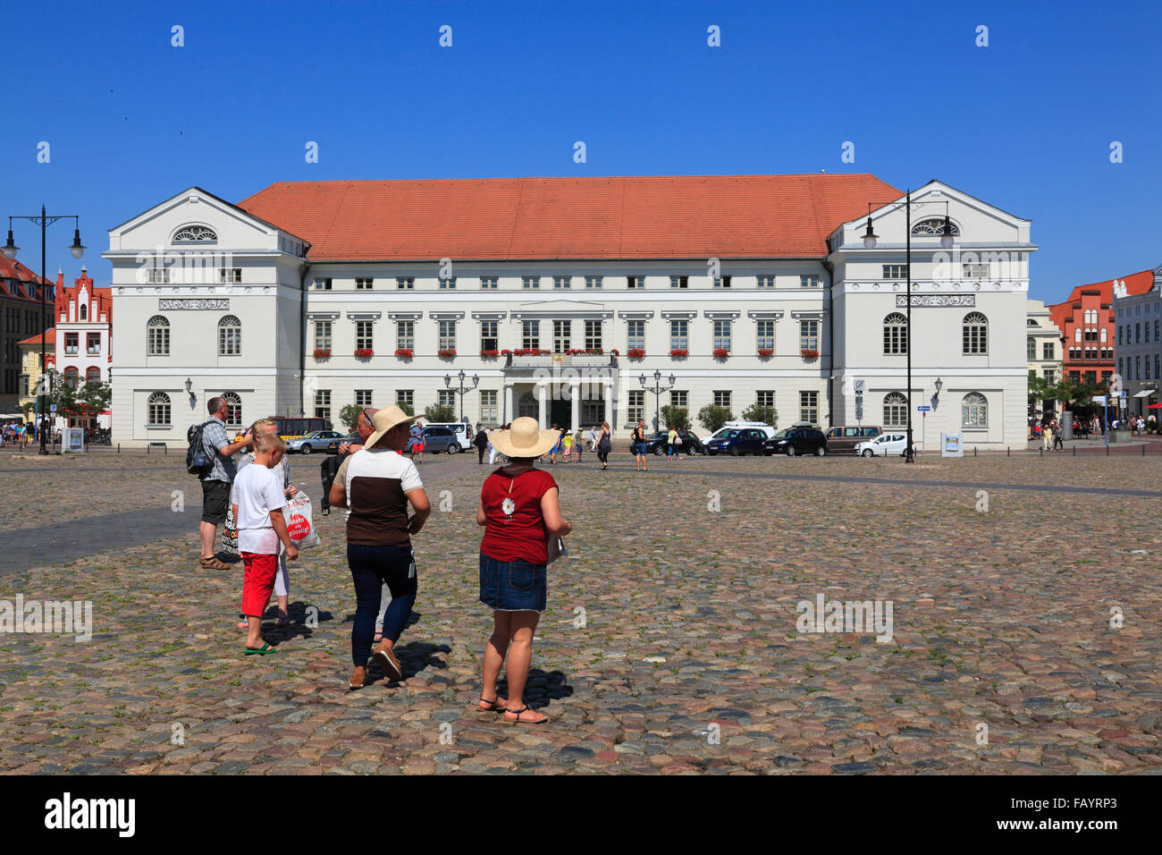 Municipio presso la piazza del mercato di Wismar, Mar Baltico, Meclemburgo-Pomerania, Germania, Europa Foto Stock