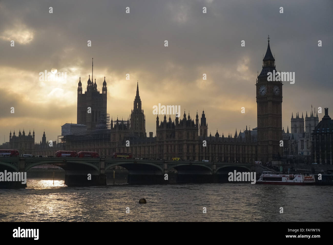 Nebbia in London, England Regno Unito Regno Unito Foto Stock