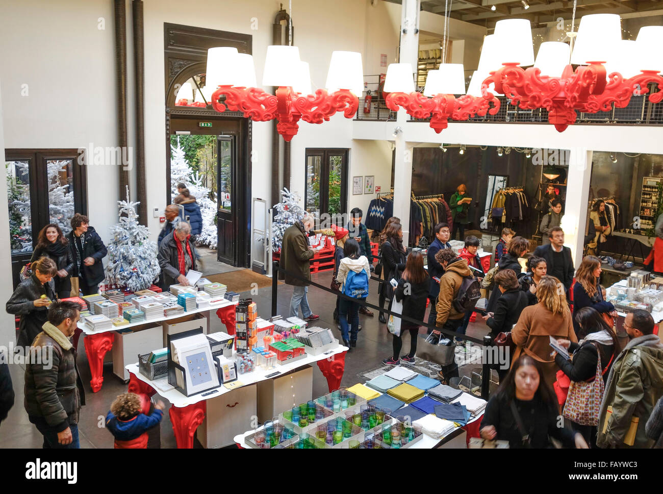 Magazzino Merci interno, concetto shopping, Parigi, Francia Foto Stock