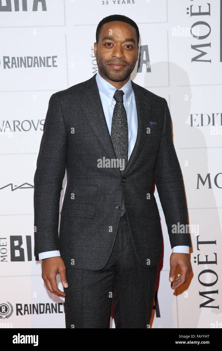 Moet British Independent Film Awards 2015 tenutosi presso il vecchio mercato di Billingsgate - Arrivi con: Chiwetel Ejiofor dove: Londra, Regno Unito quando: 06 Dic 2015 Foto Stock