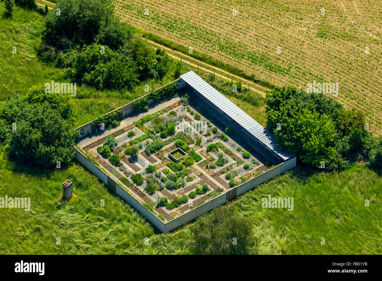 Vista aerea, arte giardino, il progetto di Karl-Heinrich Müller, collezionista d'arte, Langen Foundation, ex base NATO Foto Stock