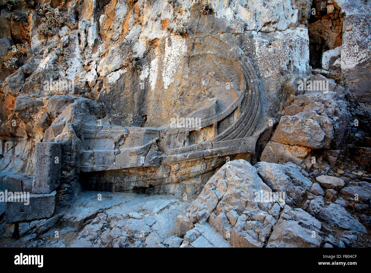 La scultura antica nel modo di Acropoli di Lindos, l' Isola di Rodi, Grecia Foto Stock