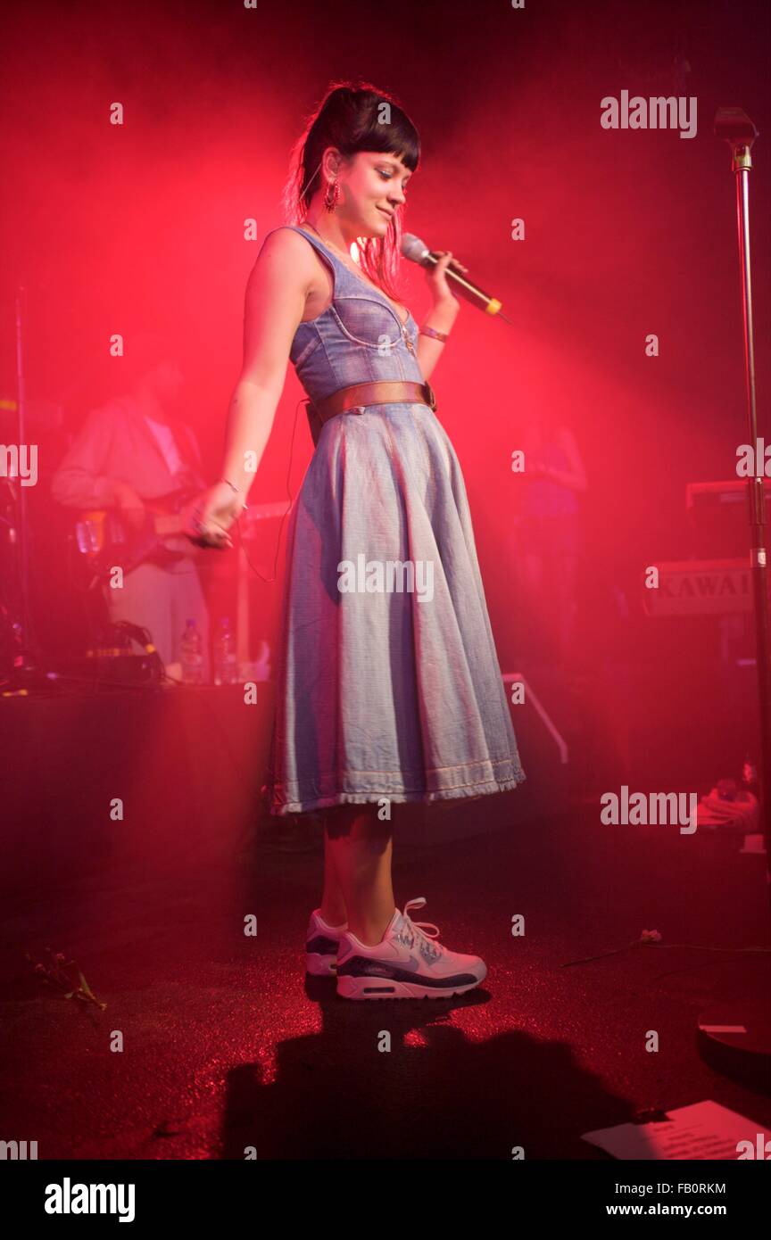 Lilly Allen in concerto presso il Plug in Sheffield Foto Stock