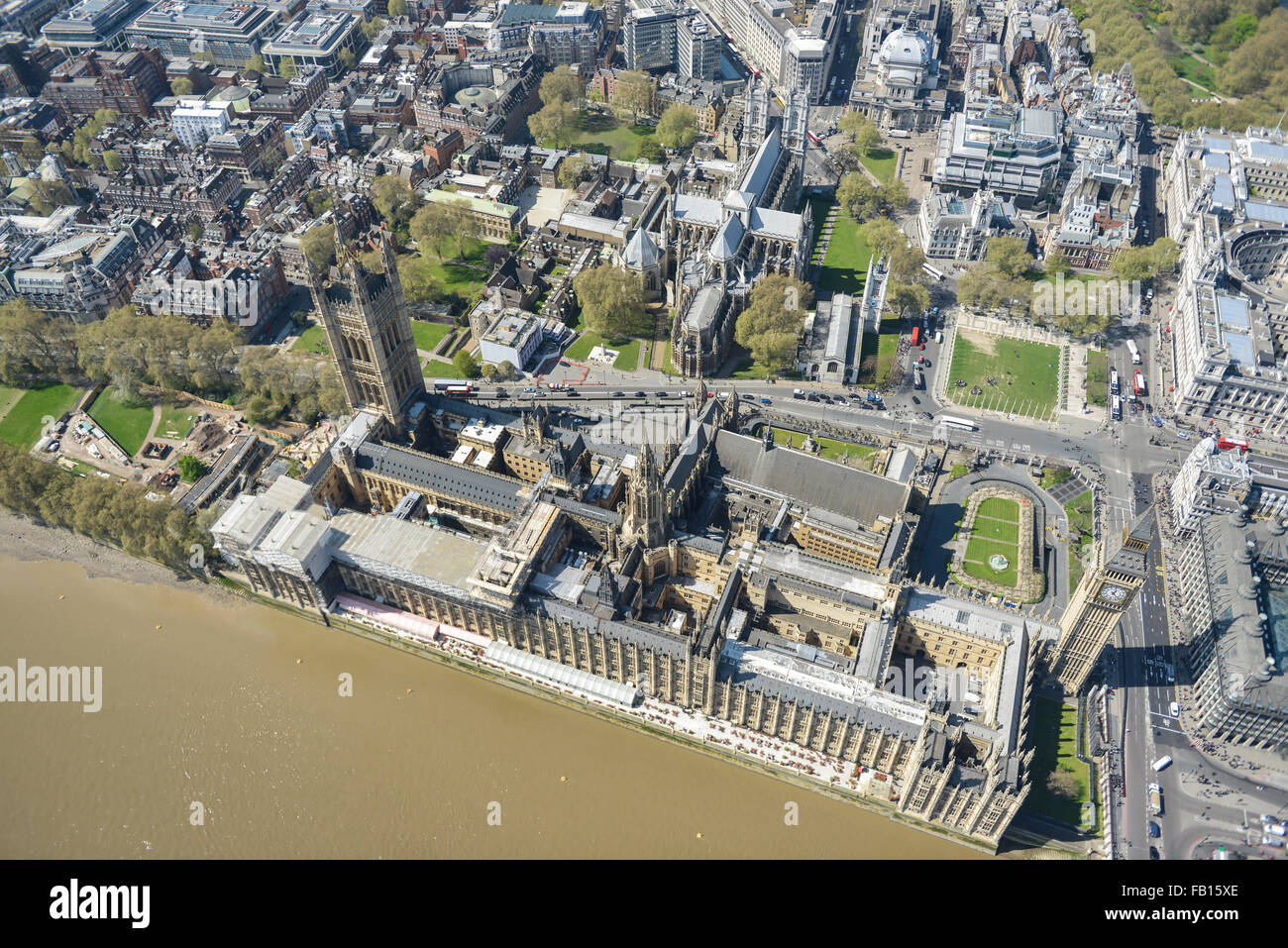 Una ripida vista aerea del case del Parlamento, Westminster Foto Stock