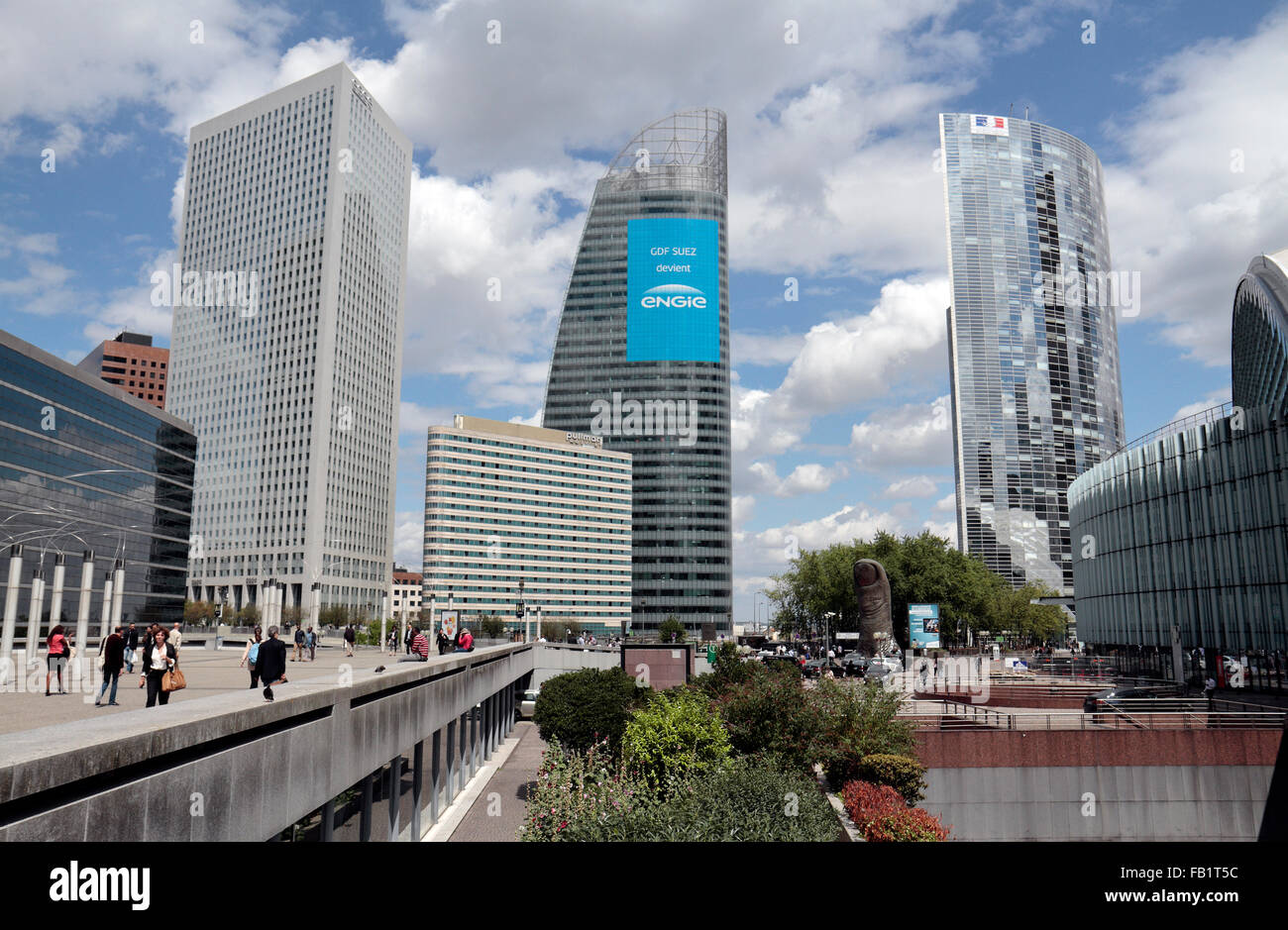 Ufficio blocchi (compresi Égée Tour & Tour GDF Suez) nel quartiere degli affari La Défense di Parigi, Francia. Foto Stock