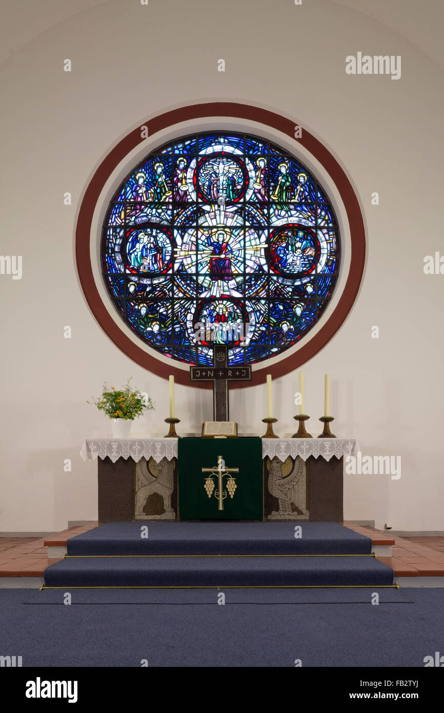 Hamm, S. Johannis, altare und Rundfenster Foto Stock