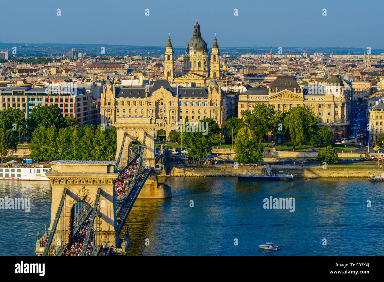 Il ponte della catena, il fiume Danubio, Ungheria, Budapest Foto Stock