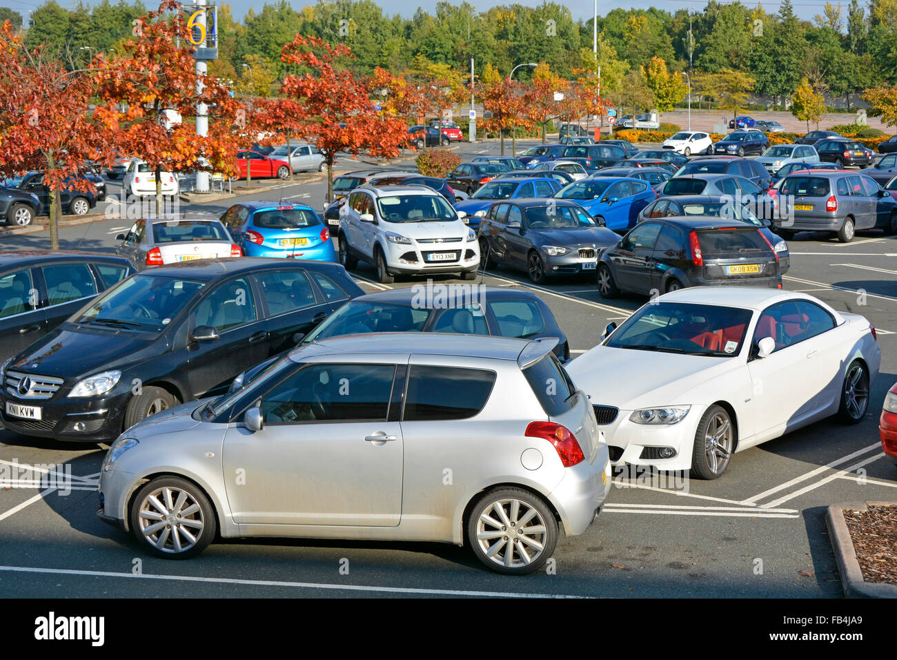 Parcheggio auto gratuito presso l'Intu Lakeside Shopping Centre Thurrock Foto Stock