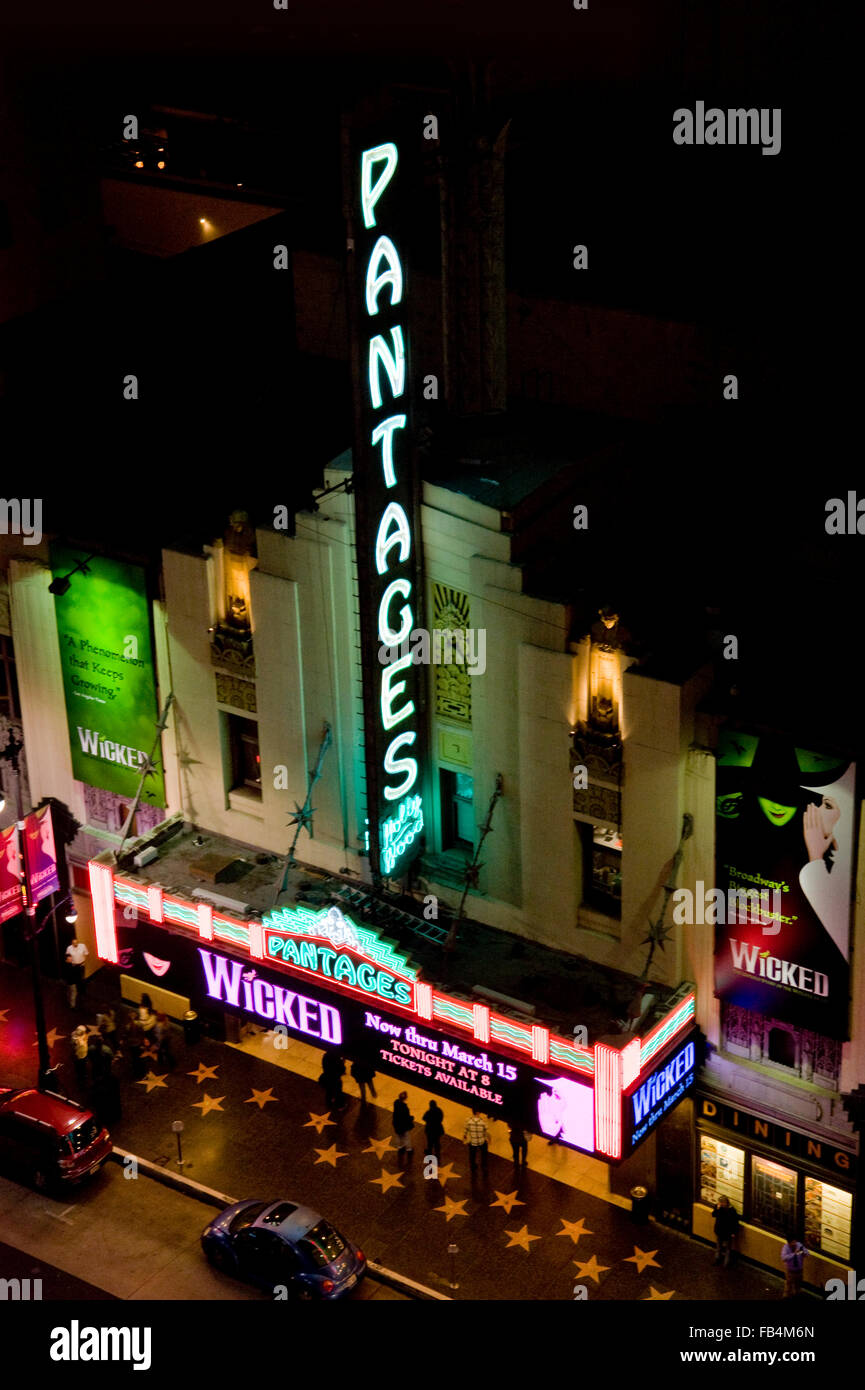 Il Pantages Theatre di Hollywood a notte Foto Stock