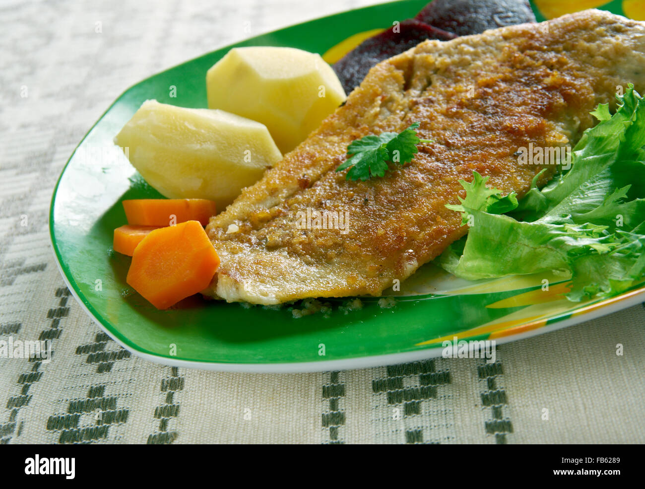 Gebakken sliptong - pesce fritto sogliola. Cucina olandese Foto Stock