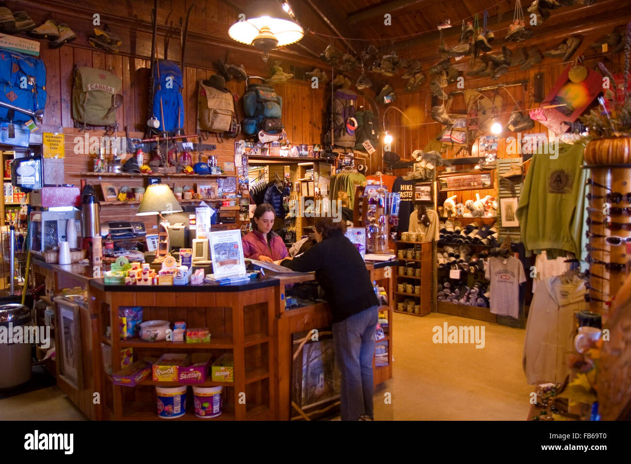 In un negozio lungo l'Appalachian Trail dove gli escursionisti di ottenere le loro forniture, Neel il Gap, North GEORGIA, STATI UNITI D'AMERICA Foto Stock