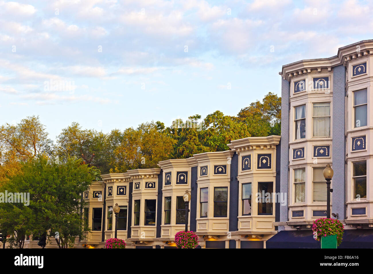 Riga residenziale case nel borgo di Georgetown a Washington DC, Stati Uniti d'America. Foto Stock