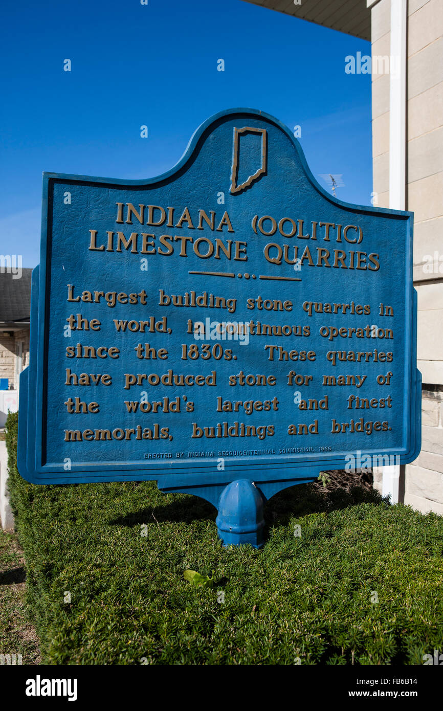 INDIANA (OOLITIC) cave di calcare più grande edificio in cave di pietra nel mondo, in funzionamento continuo dal 1830s. Queste cave hanno prodotto la pietra per molti dei più grandi del mondo e più raffinati monumenti commemorativi, edifici e ponti. Eretto da Indiana Sesquicentennial Commissione, 1966 Foto Stock