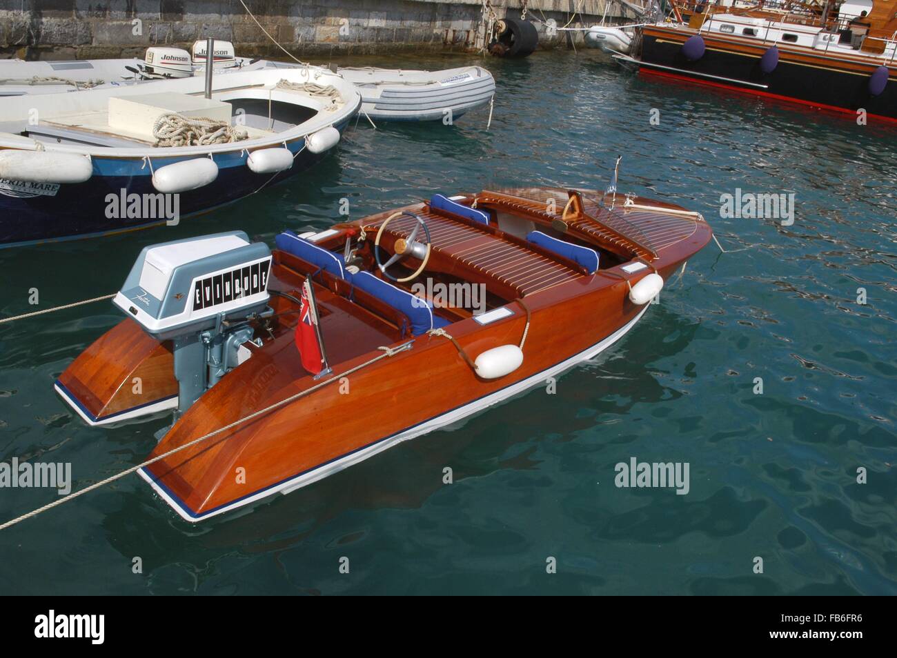 Imperia (Italia), la raccolta di imbarcazioni da diporto e yacht d ...